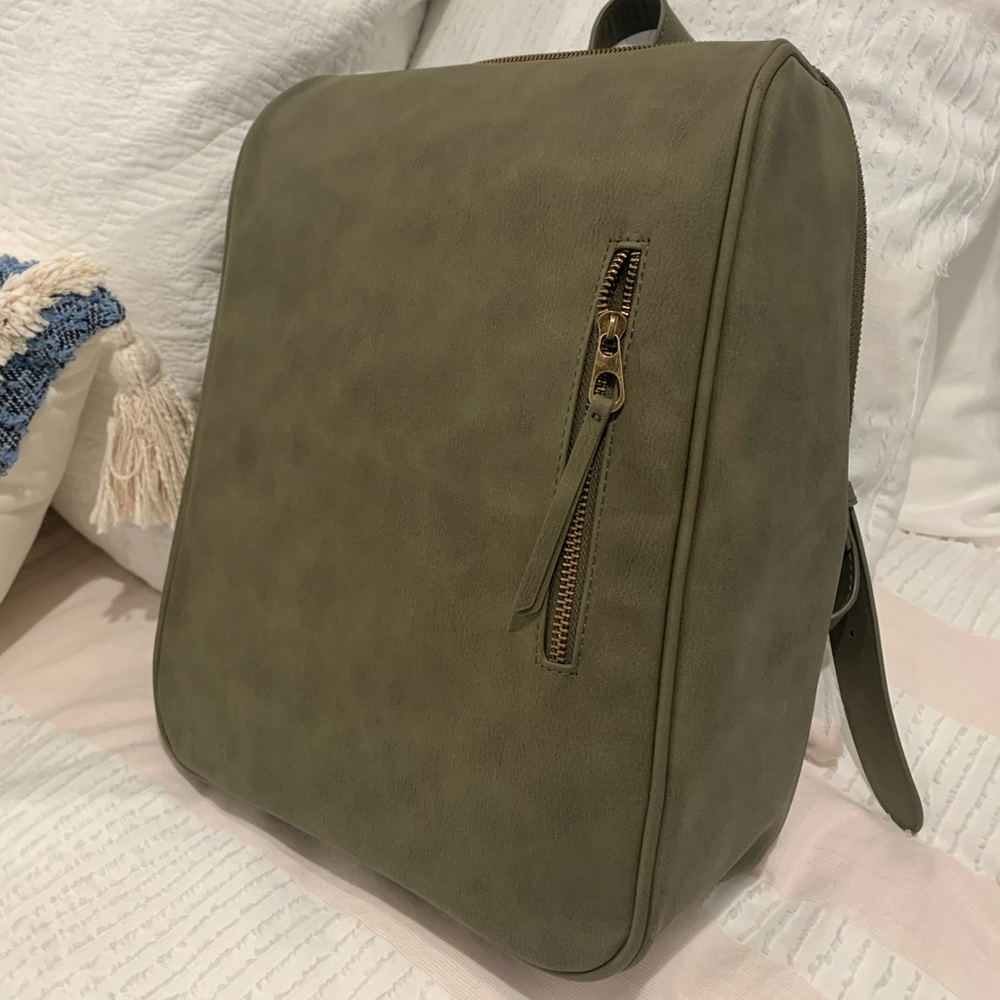 Universal Thread Olive Green Backpack